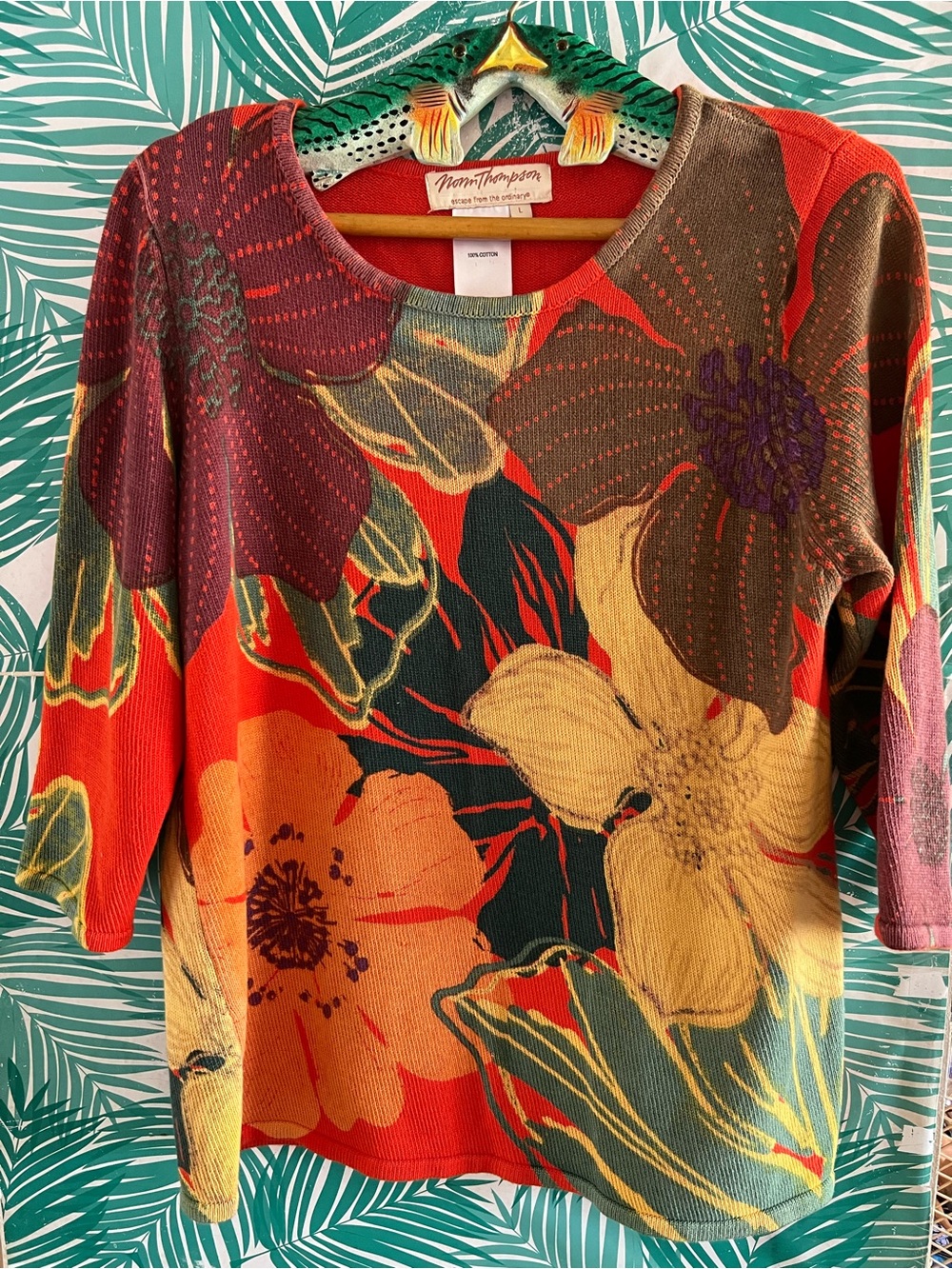 Norm Thompson Red Multi Floral Knit 3/4 Sleeve sweater Sz L